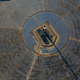 Imagen para el artículo titulado La planta solar más grande del mundo ciega a los pilotos cercanos